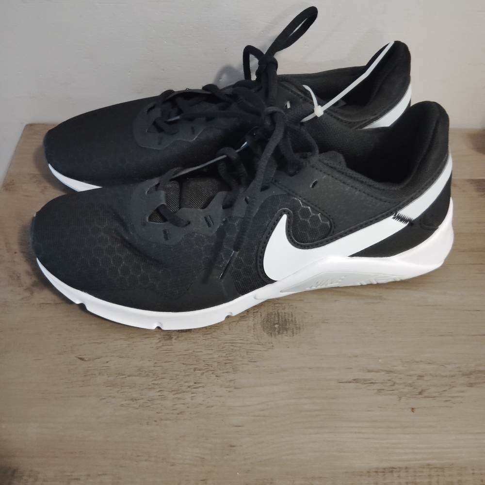 Nike Kids Black and White Sneakers